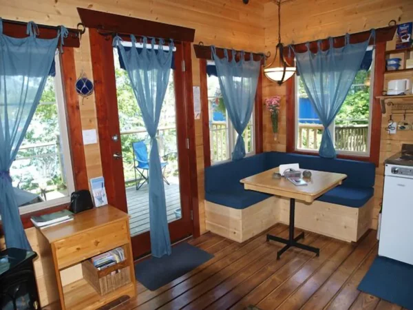 Cabin.2